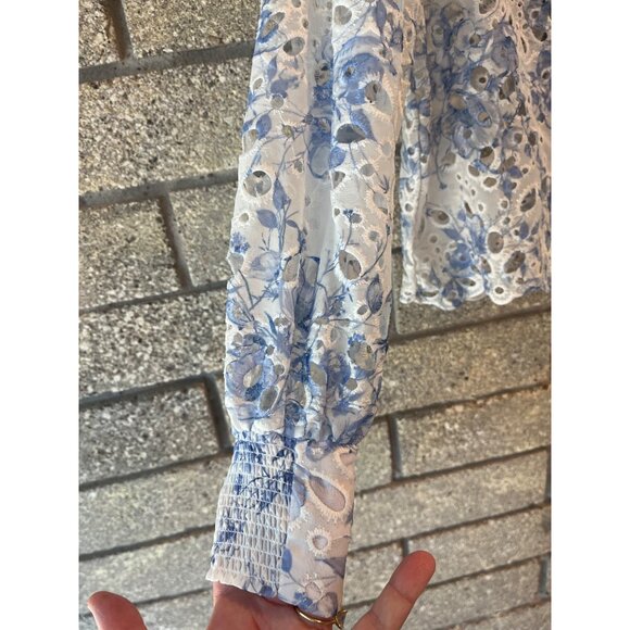 Caroline Costas Eylet White and Blue floral top Sz S - Picture 4 of 11